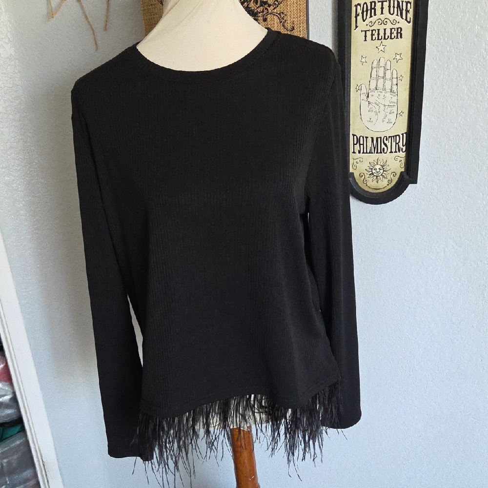 Mod X Women's Black Long-Sleeve Ostrich Feather Hem Top XL